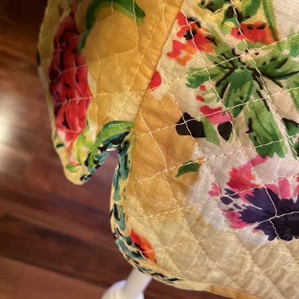 Tapestry Look Quilted Reversible Jacket - Picture 9 of 9